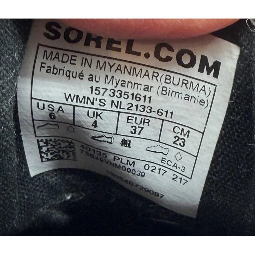 Sorel Boots‎ Women's Sz 6 Red Nubuck Leather Waterproof Ankle Out N About
